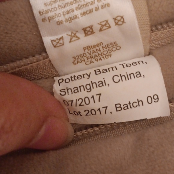 Pottery Barn  Luxurious Tan Faux Fur Sleeping Bag - Picture 13 of 14